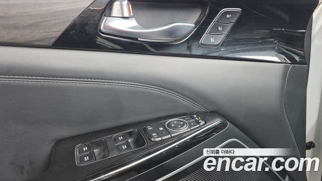 Kia K7 Premier 3.0 LPI Trendy(арендный автомобиль), 2020 13