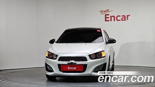 Chevrolet(GM대우) 아베오 хэтчбек 1.4 турбо RS, 2014 3