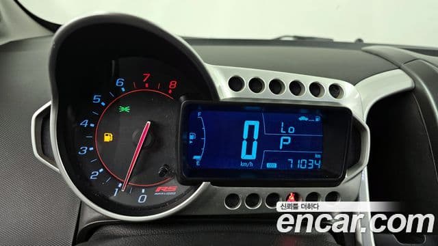 Chevrolet(GM대우) 아베오 хэтчбек 1.4 турбо RS, 2014 8