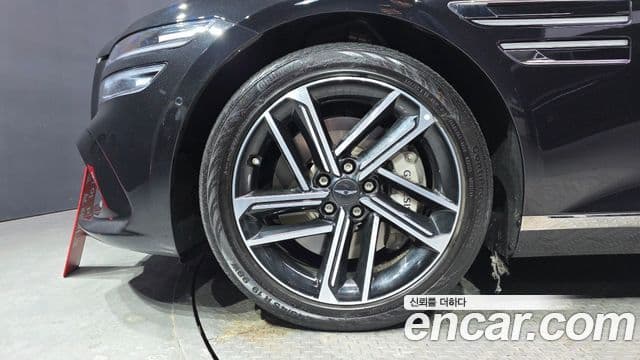 Genesis G80 (RG3) бензин 2.5 турбо AWD, 2025 все фото