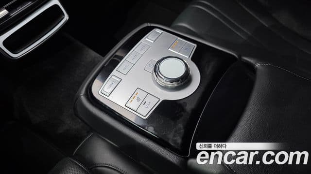 Genesis G80 (RG3) бензин 2.5 турбо AWD, 2025 18