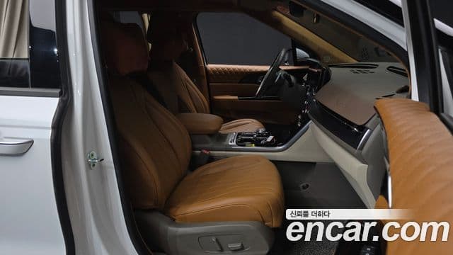 Kia Carnival 4세대 бензин 9인승 High Limousine(компания по спецнадстройкам), 2021 11
