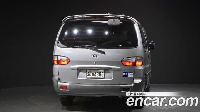 Hyundai Starex GX, 2005 4