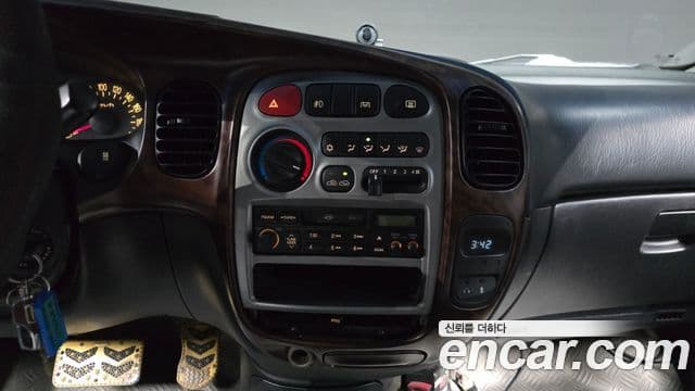 Hyundai Starex GX, 2005 15