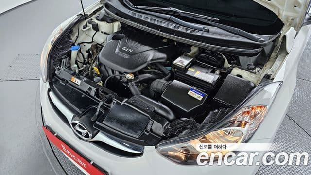 Hyundai Avante MD M16 GDI Smart, 2013 6