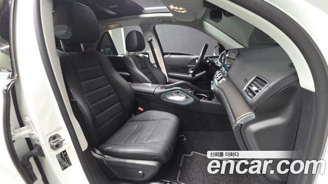 Mercedes-Benz GLE-класс W167 GLE450 4MATIC, 2023 11