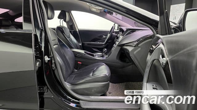 Hyundai Grandeur HG Modern, 2016 10