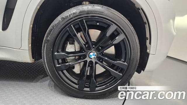 BMW X6 (F16), 2018 все фото