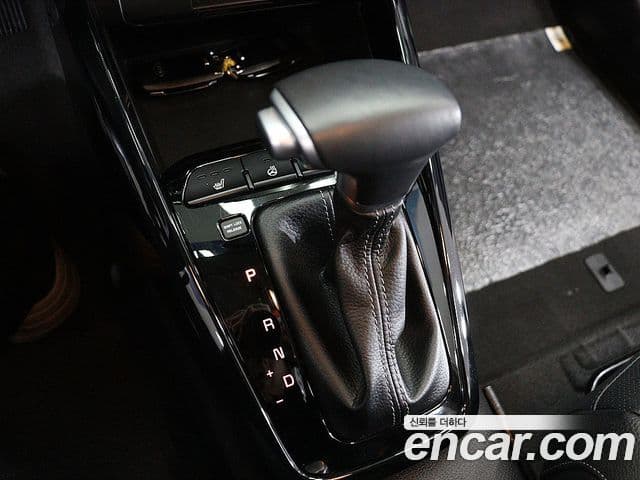 Kia Stonic Trendy, 2020 9