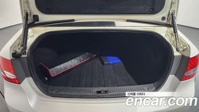 Kia 로체 이노베이션 топовая версия, 2010 20