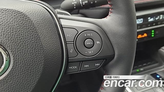 Toyota RAV4 5세대 2.5 4WD PHEV XSE, 2025 16