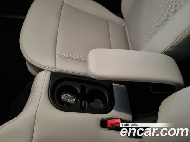 Hyundai Casper турбо D Essential, 2024 17