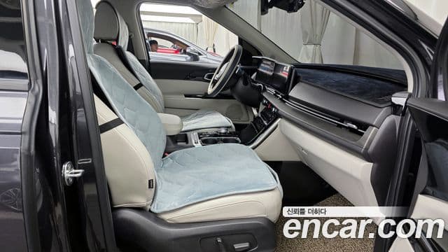 Kia Carnival 4세대 Signature, 2021 11