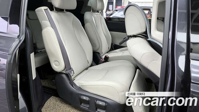 Kia Carnival 4세대 Signature, 2021 12