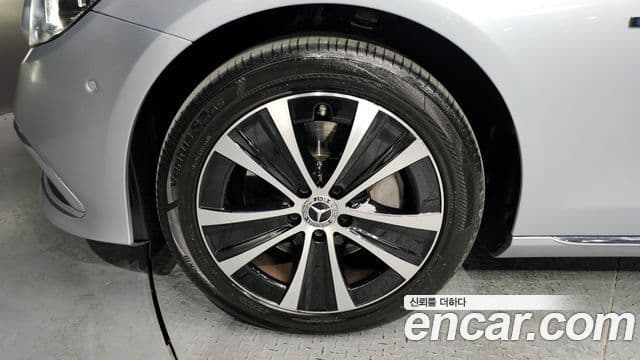 Mercedes-Benz E-класс W213 Exclusive, 2021 все фото