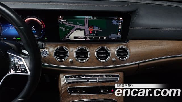 Mercedes-Benz E-класс W213 Exclusive, 2021 14