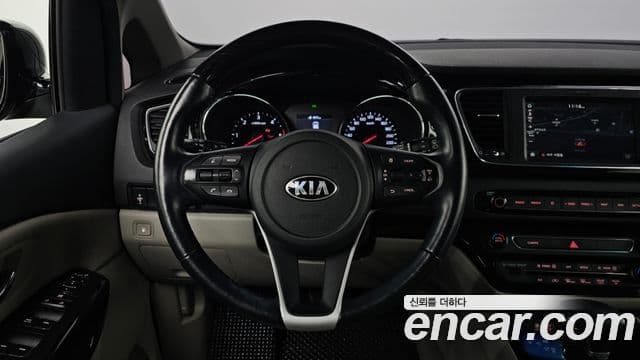 Kia The / новый New Carnival Noblesse, 2019 13