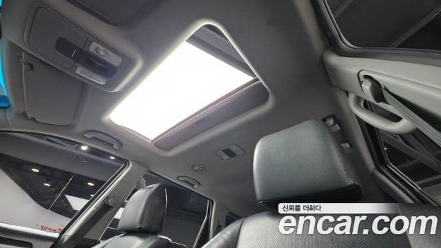 Kia Mohave 4WD KV300, 2014 11