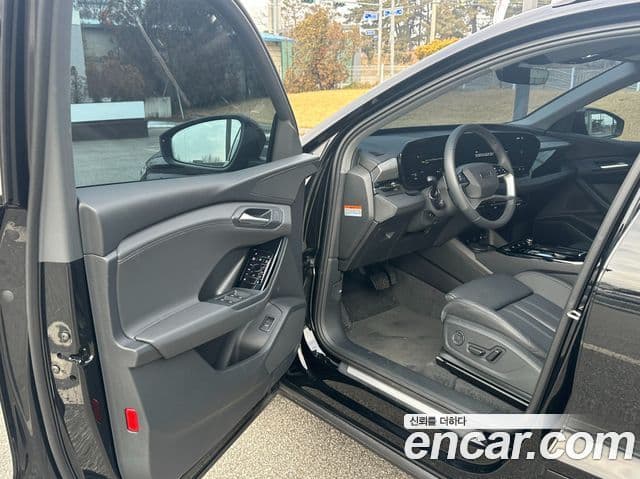 Audi Q6 e-Tron (GF) performance, 2025 15