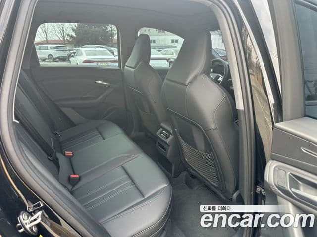 Audi Q6 e-Tron (GF) performance, 2025 19