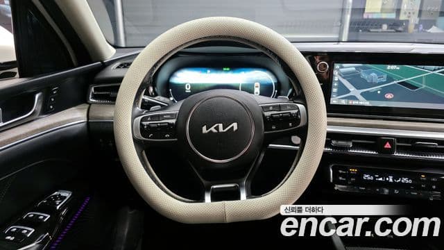 Kia K5 3세대 Signature, 2023 13