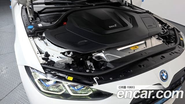 BMW i4 eDrive40 M Sport Pro, 2024 6