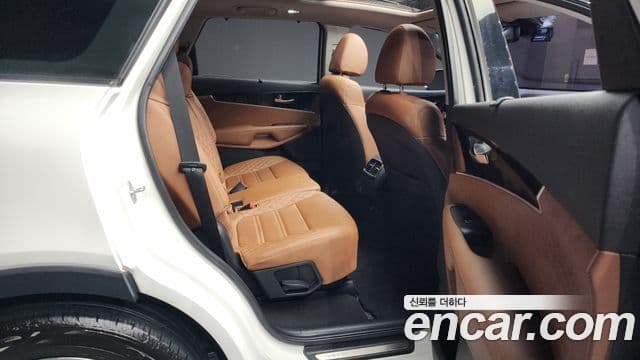 Kia The / новый New Sorento Master, 2020 12