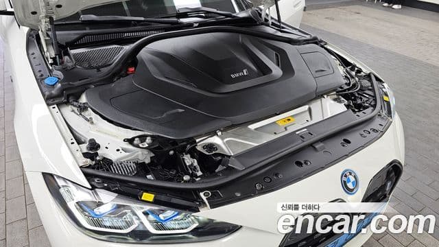 BMW i4 eDrive40 M Sport Pro, 2024 6