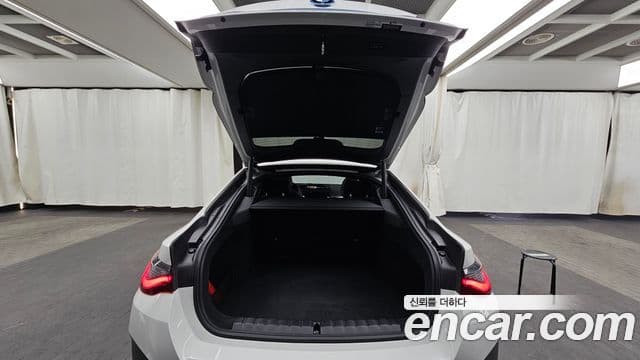 BMW i4 eDrive40 M Sport Pro, 2024 20