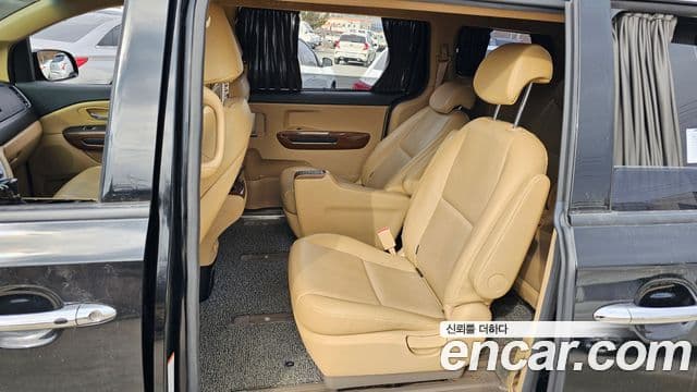 Kia All New Carnival Prestige, 2017 11