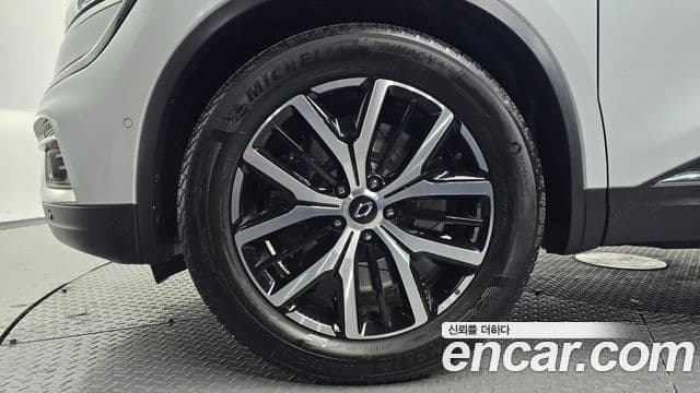 Renault Korea(Samsung) The / новый New QM6 2.0 GDe RE Signature 2WD, 2020 все фото