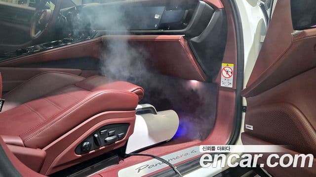 Porsche Panamera (976), 2024 3