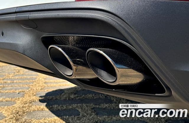 Porsche Panamera (976), 2024 10