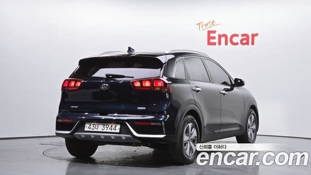 Kia Niro Luxury, 2018 2