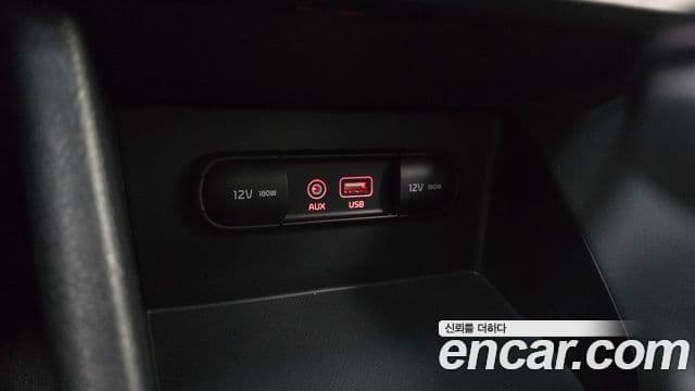 Kia Niro Luxury, 2018 18