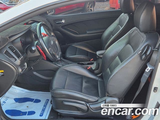 Kia K3 купе Prestige, 2014 10