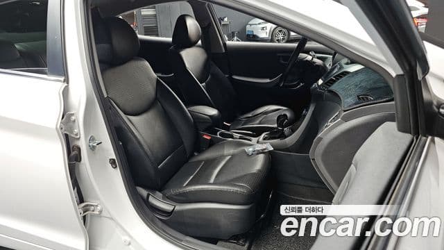 Hyundai The / новый New Avante 빌트인캠2 — базовая версия - Built-in Cam 2, 2014 10