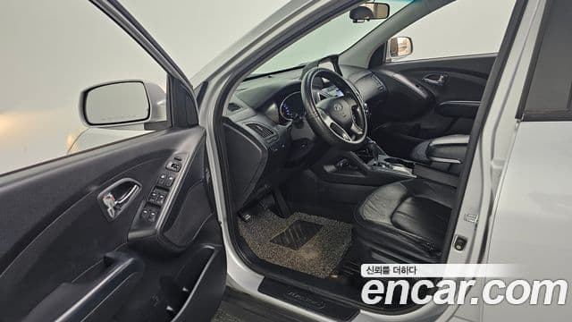 Hyundai Tucson ix Luxury, 2012 10