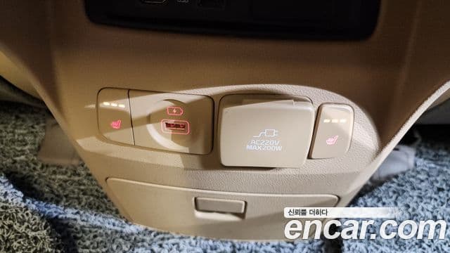 Kia The / новый New Carnival Noblesse Special, 2019 18