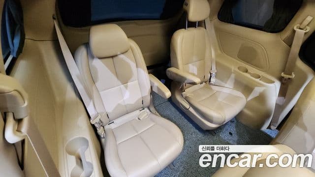 Kia The / новый New Carnival Noblesse Special, 2019 19