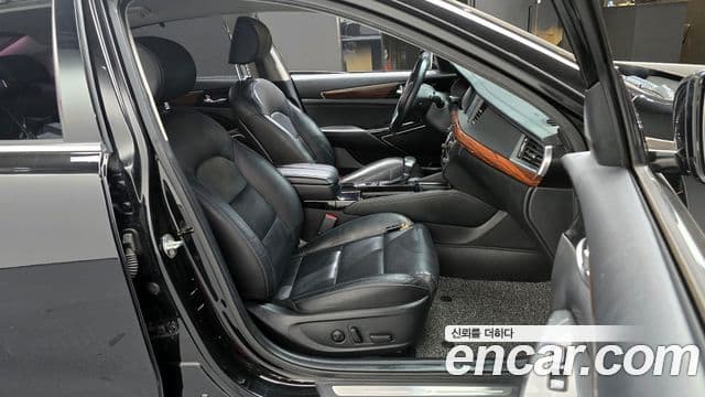 Kia All New K7 2.4 GDI Limited, 2017 10