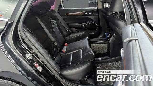 Kia All New K7 2.4 GDI Limited, 2017 12