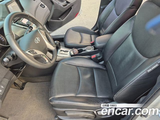 Hyundai Avante MD Premier, 2012 7