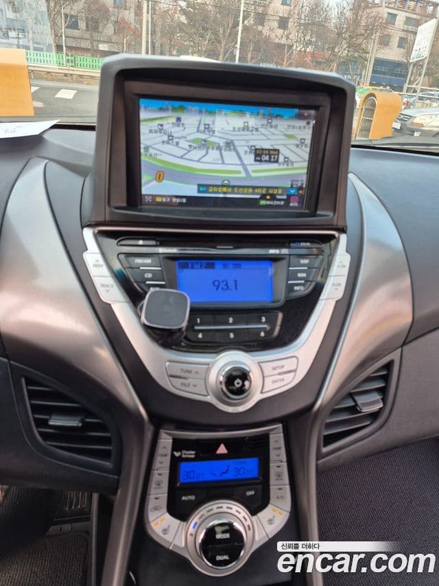 Hyundai Avante MD Premier, 2012 13