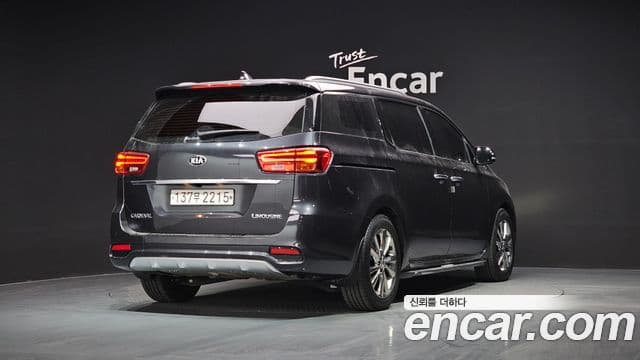 Kia The / новый New Carnival VIP, 2020 2