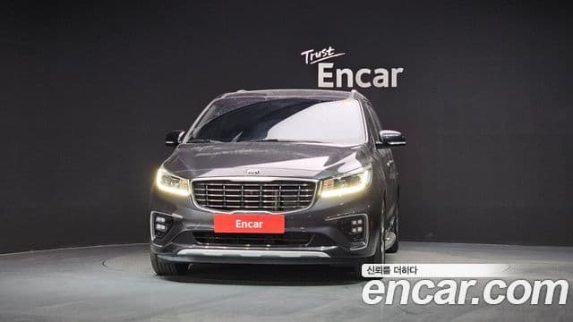 Kia The / новый New Carnival VIP, 2020 3