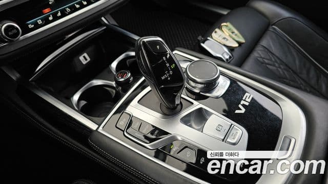 BMW 7시리즈 (G11) M760Li xDrive, 2017 9