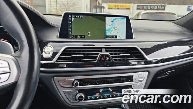 BMW 7시리즈 (G11) M760Li xDrive, 2017 17