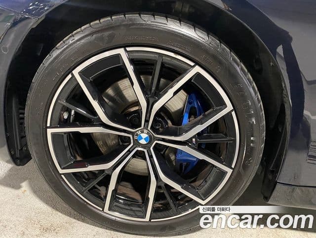 BMW 5시리즈 (G30) 530i M Sport, 2022 все фото