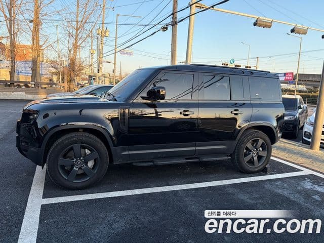 Land Rover Defender (L663) 110 D300 HSE, 2023 3